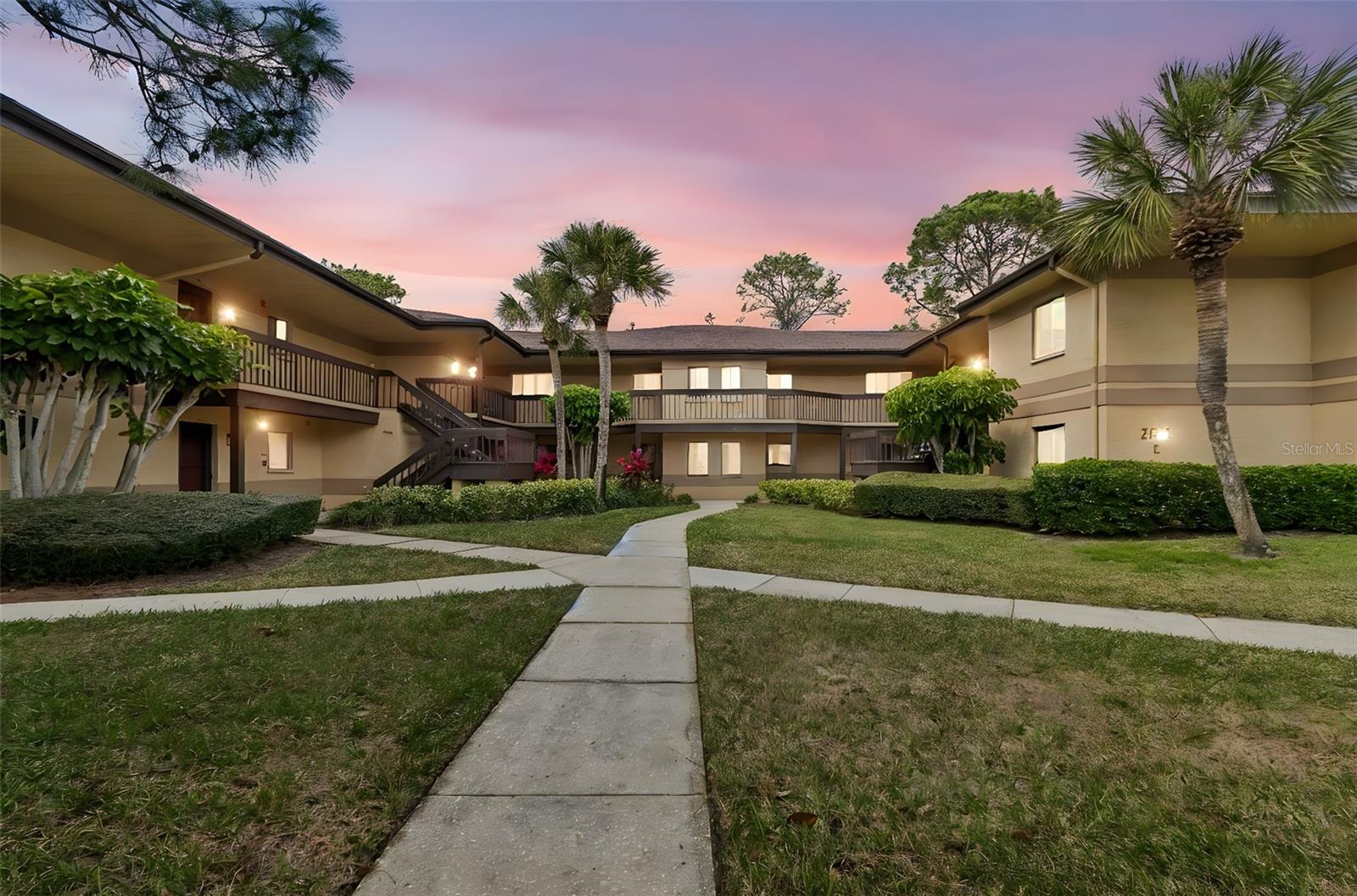 2679 Sabal Springs Cir #102