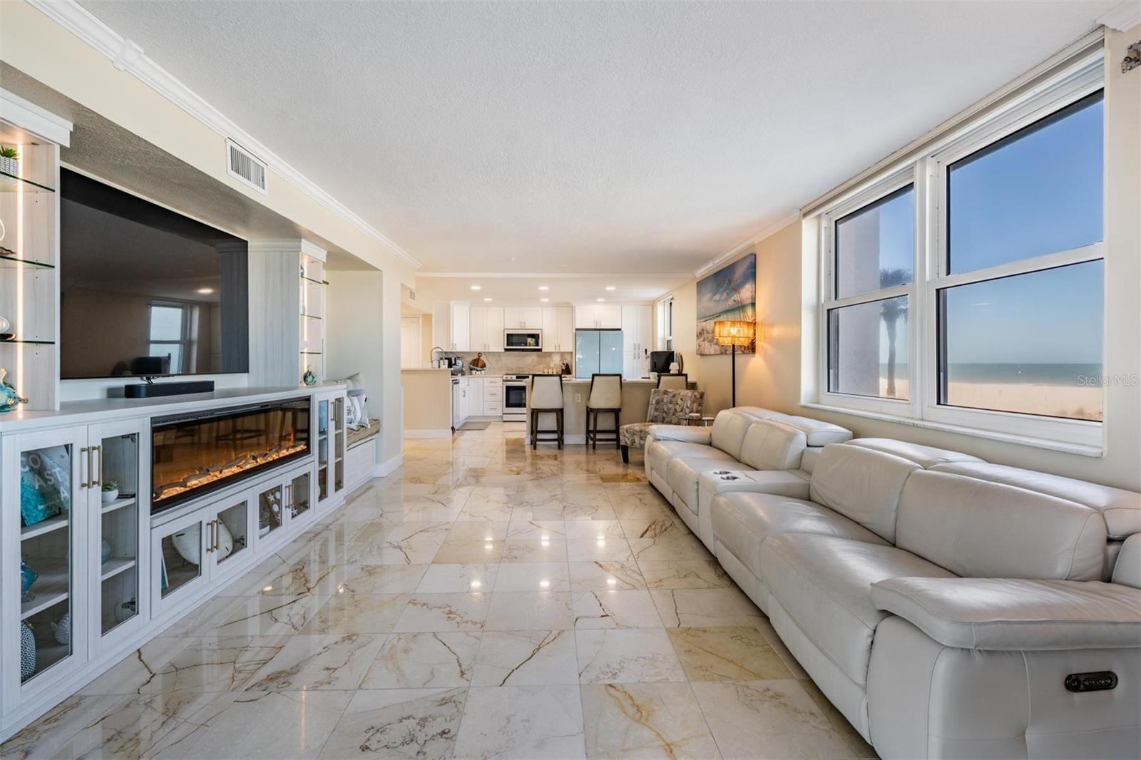 1400 Gulf Blvd #109 photo 1