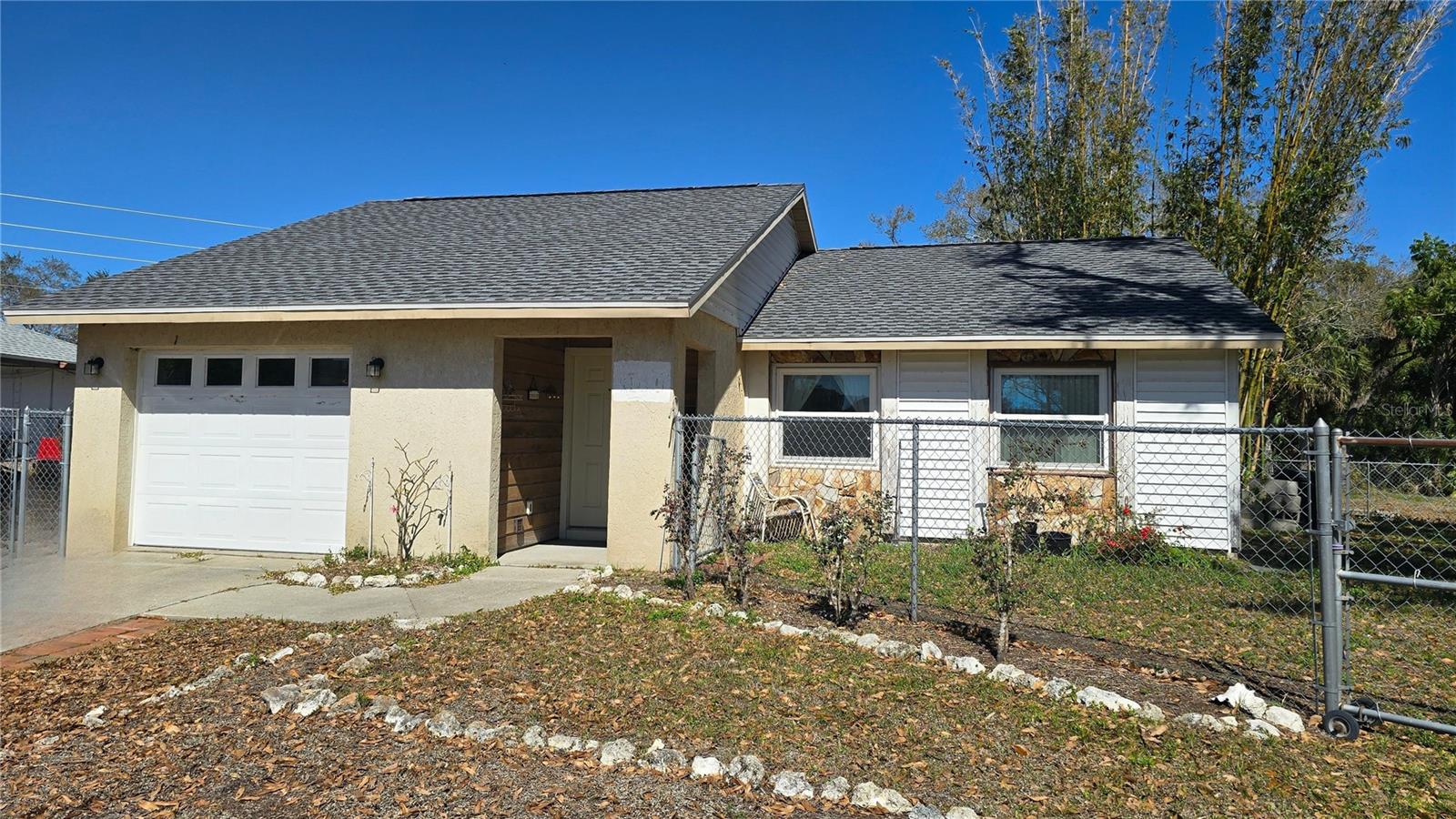 4628 Ashberry Dr