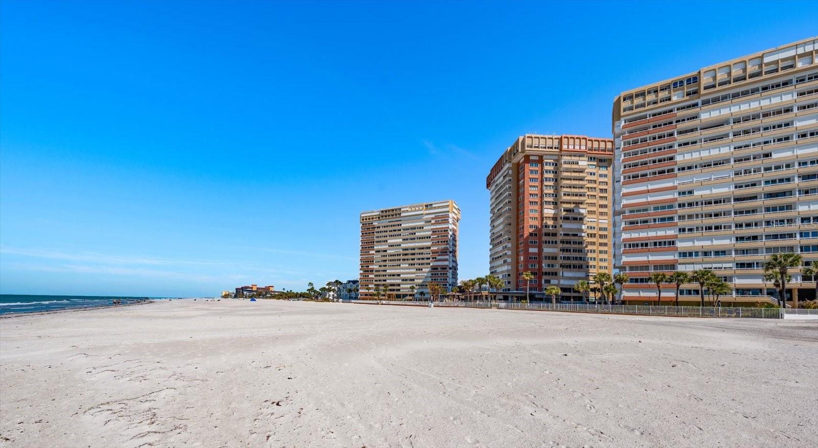 17920 Gulf Blvd #1901 photo 1