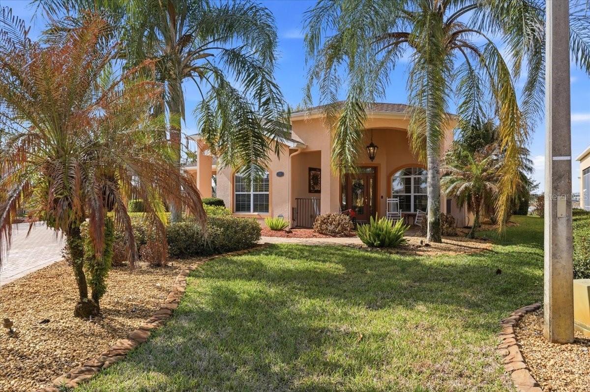 548 Meandering Way