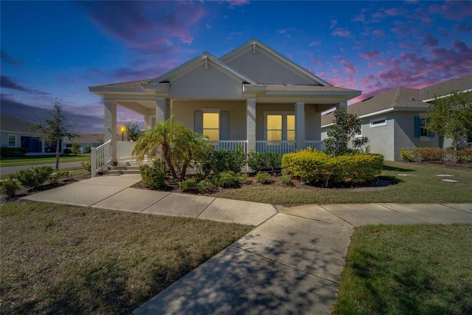 729 Winterside Dr photo 1