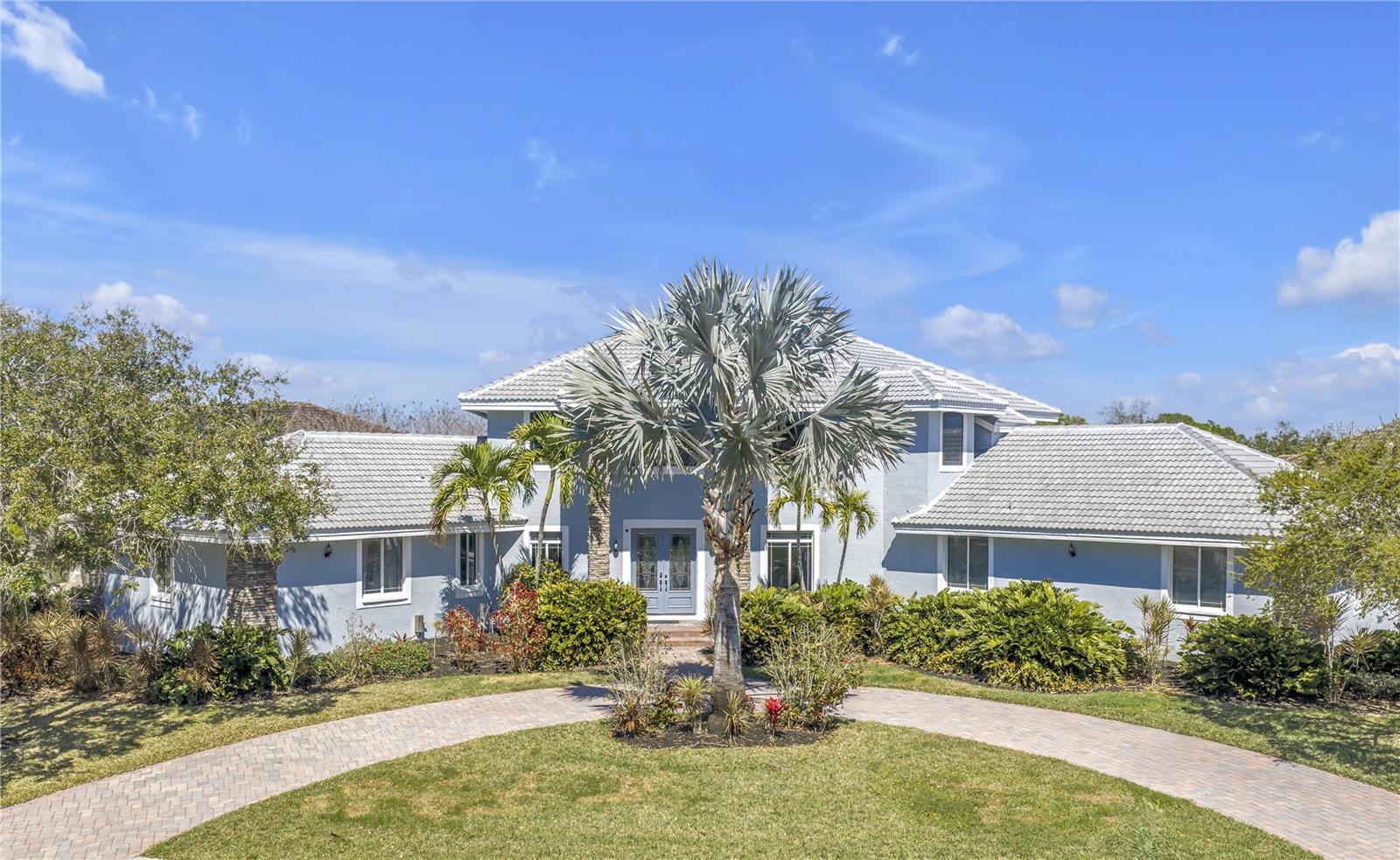 14365 Eagle Pointe Dr photo 1