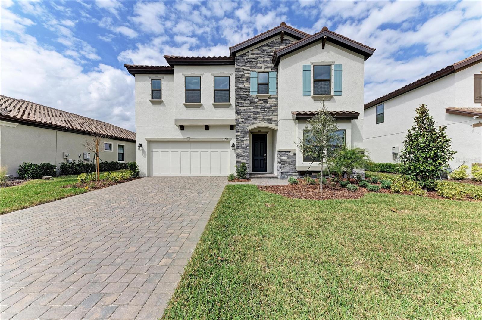 13718 Heartwood Way