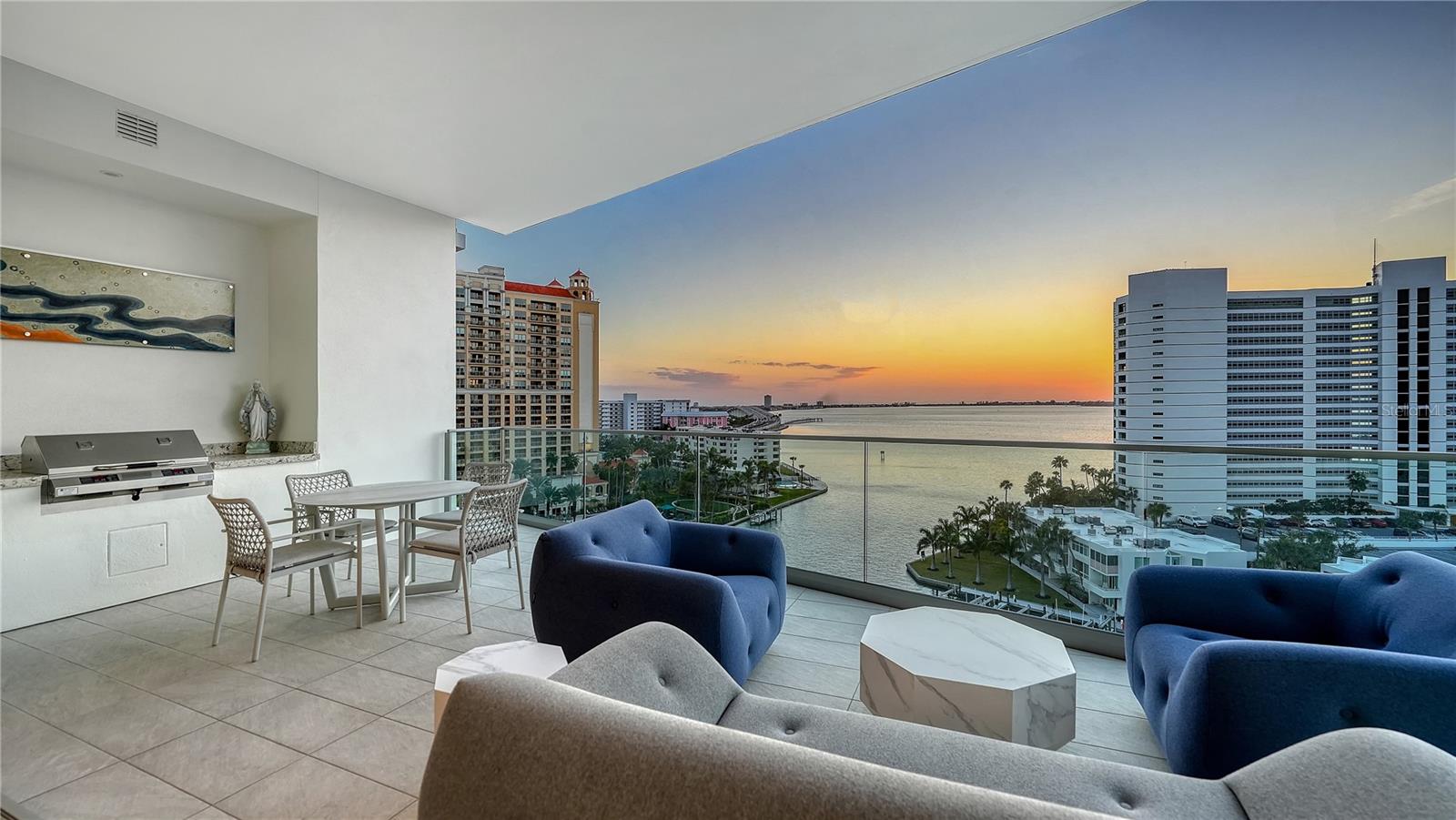 401 Quay Commons #805