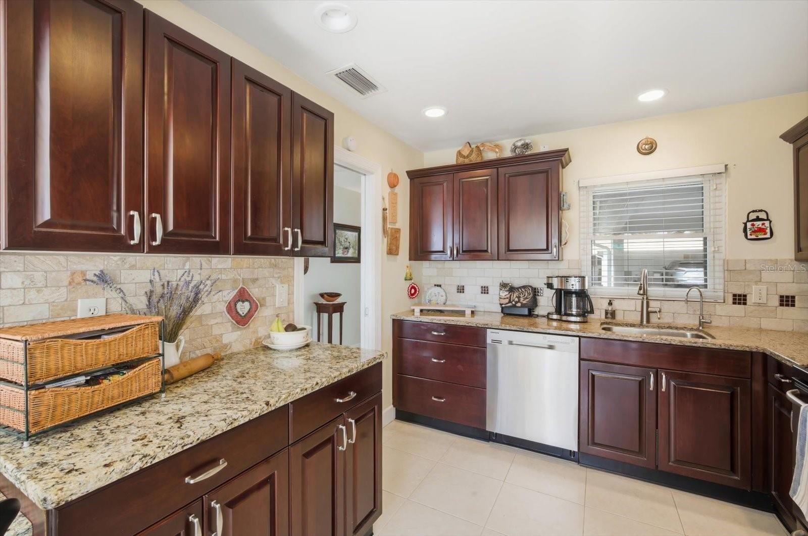 2320 Aquabluff Pl #V274