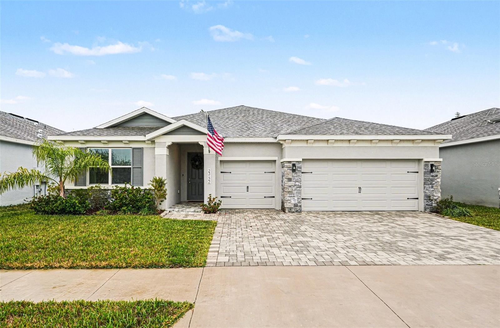 23122 Scaglione Dr photo 1