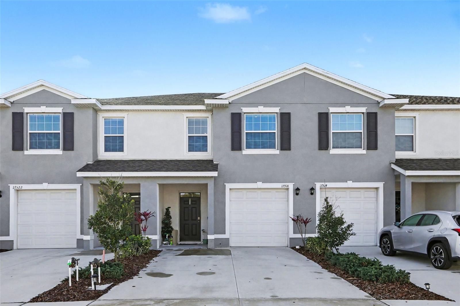 17518 Crescent Moon Loop photo 1