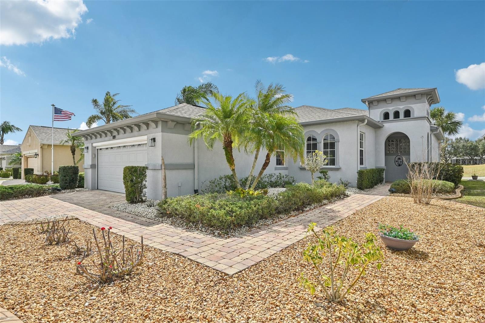 819 Regal Manor Way