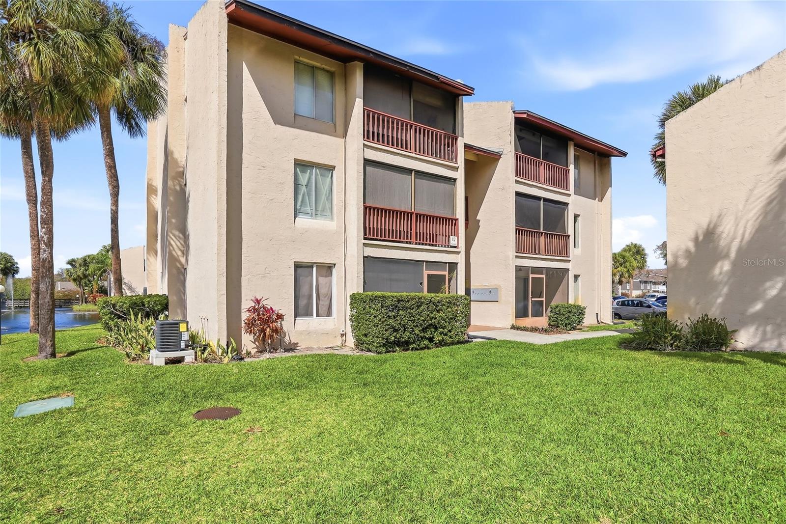 8602 Champlain CT #90