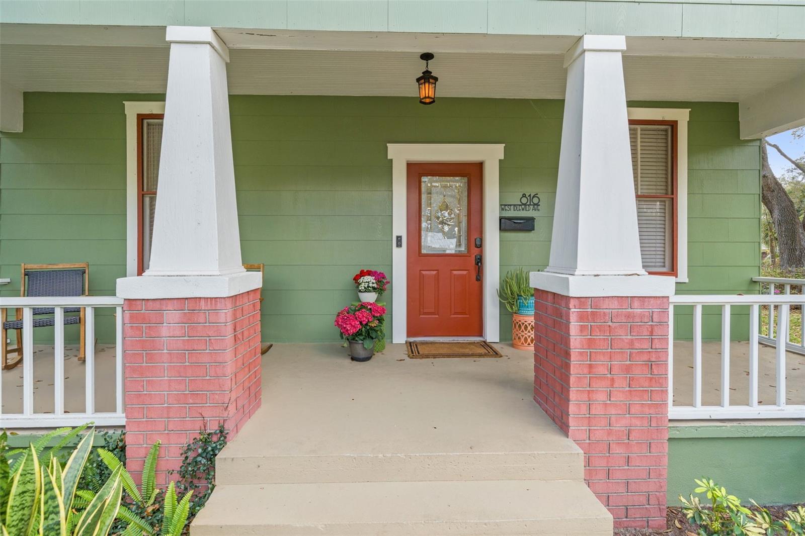 816 W Idlewild Ave