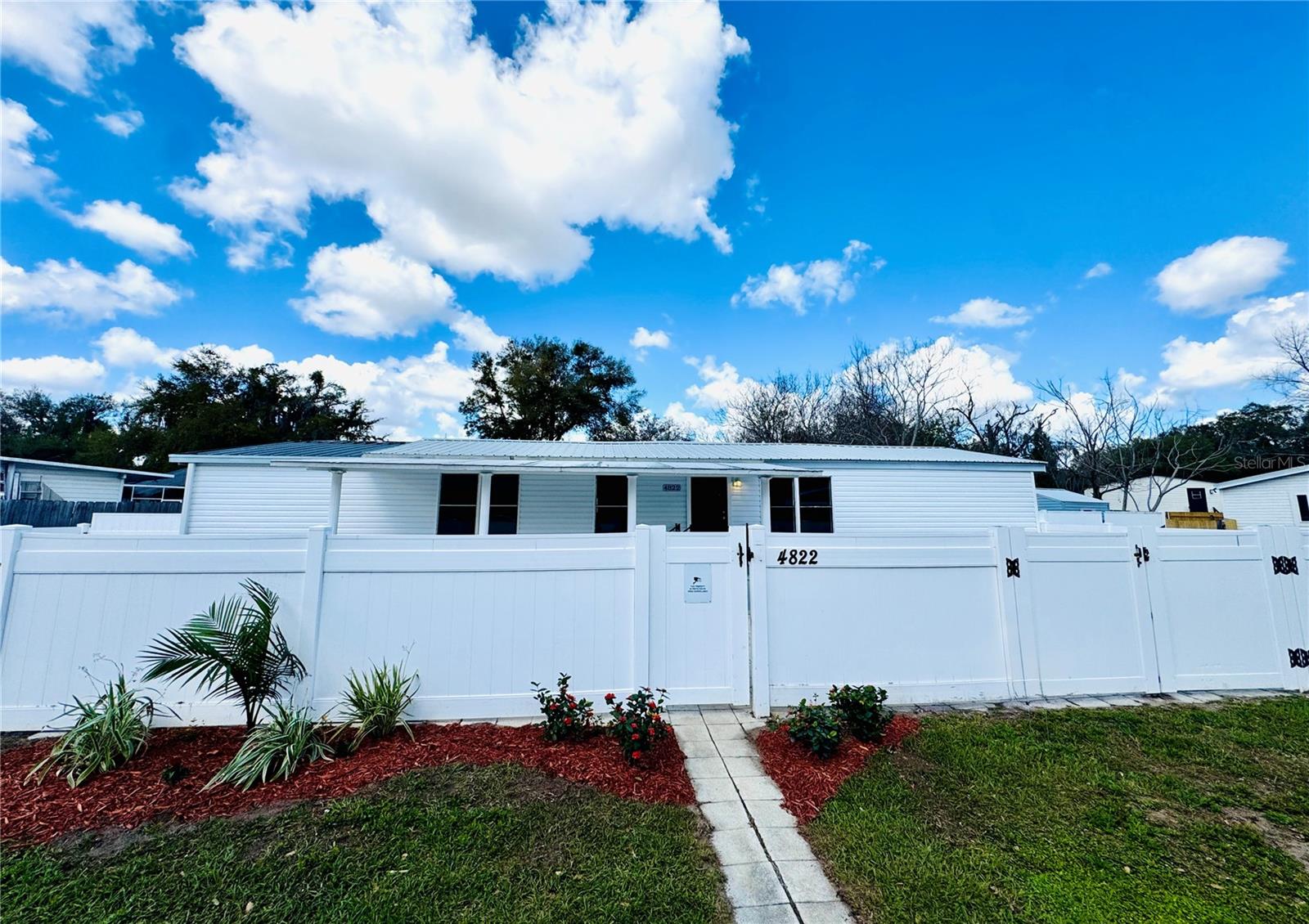 4822 Rolling Meadow Dr