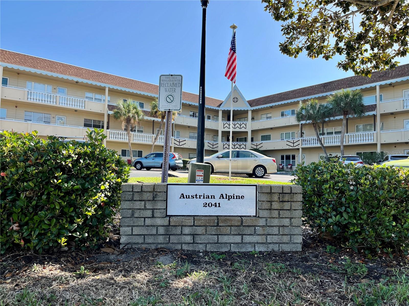 2041 Australia Way W #49