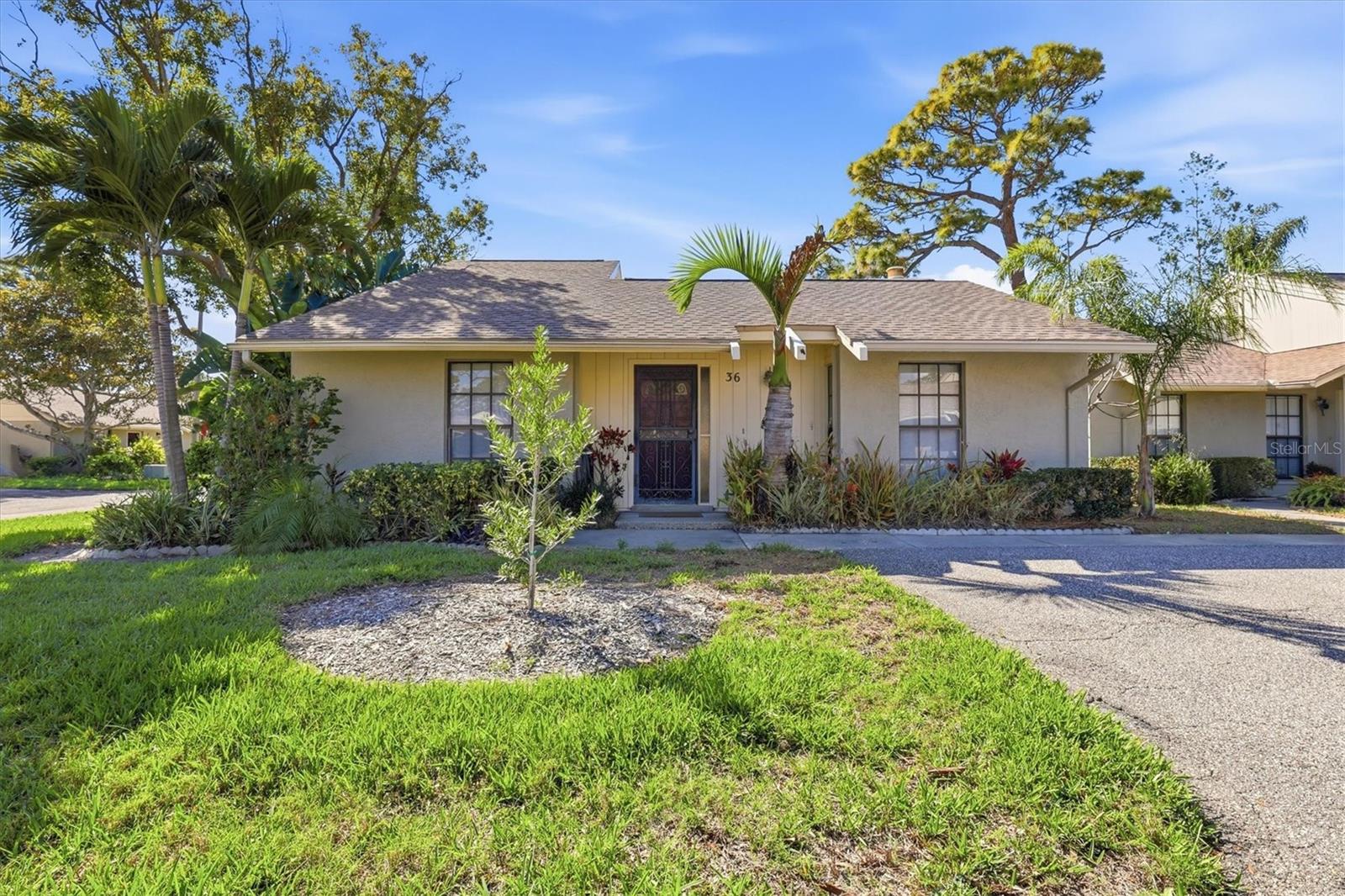 36 Windrush Bay Dr #36 photo 1