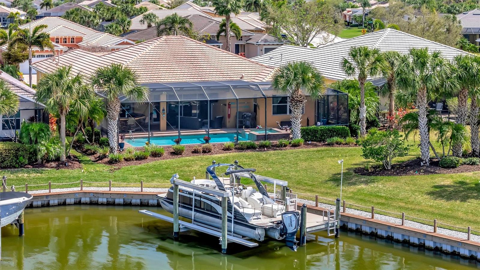 1022 Kestrel CT