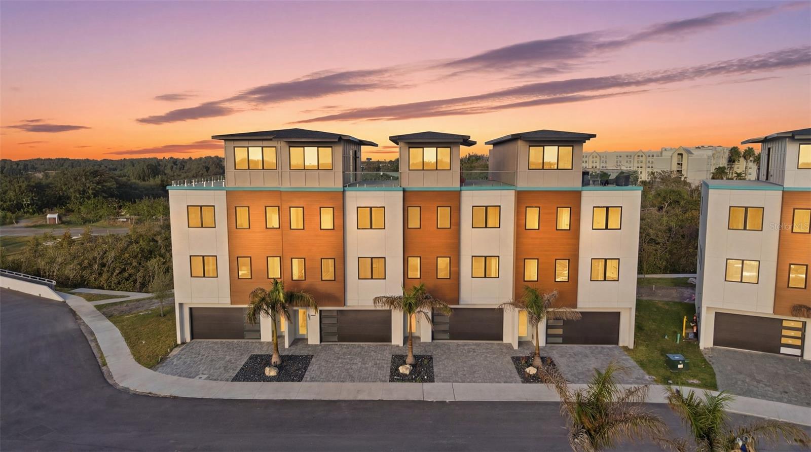 5956 Aqua Reserve Blvd photo 1