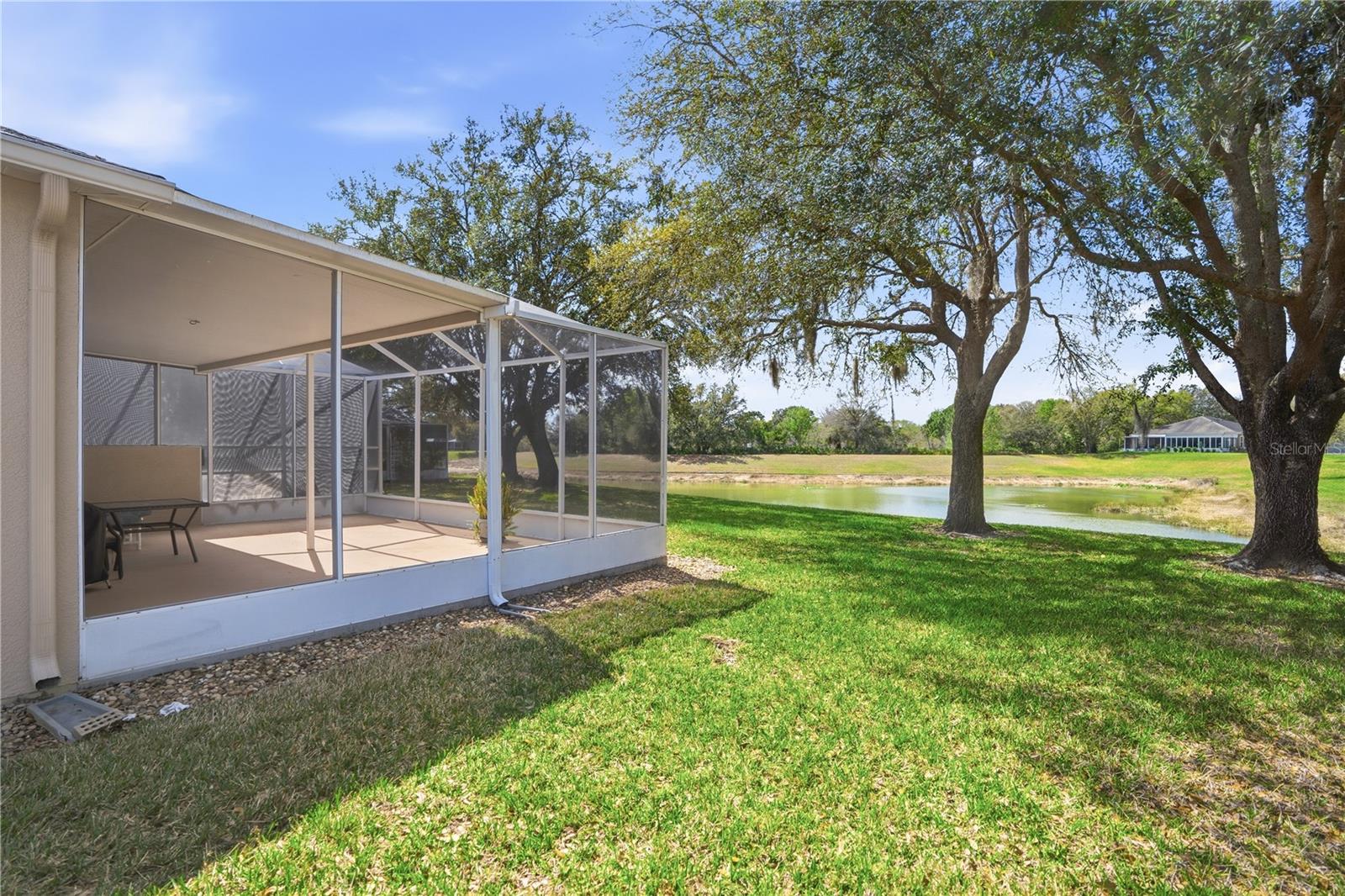 19112 White Wing Pl