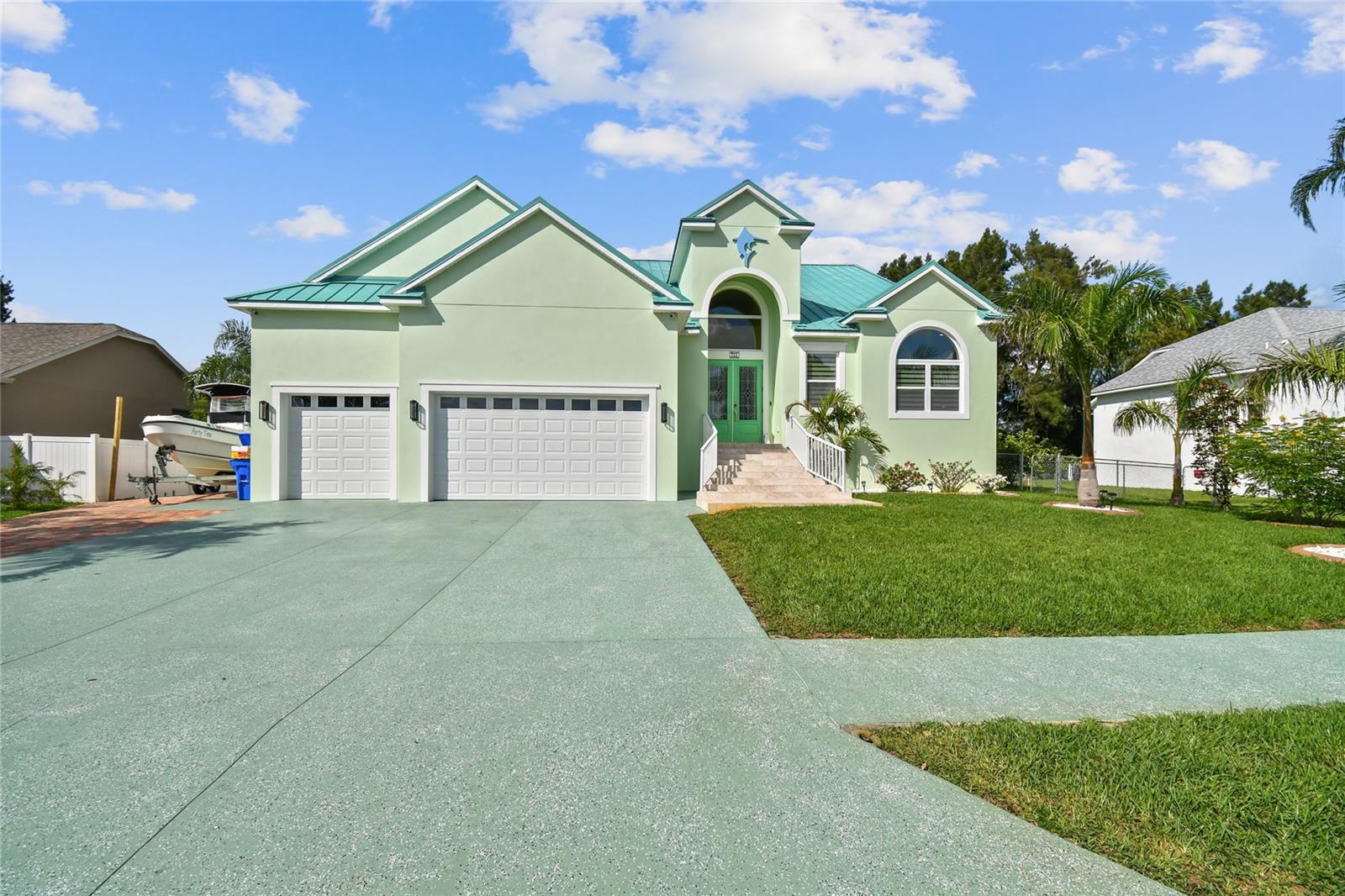 711 Eagle Ln photo 1