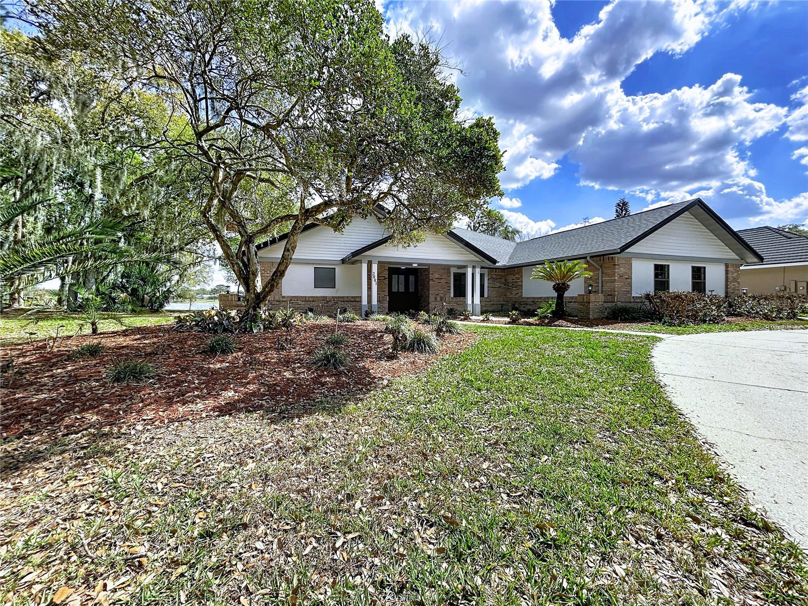 2881 Hammock Dr photo 1