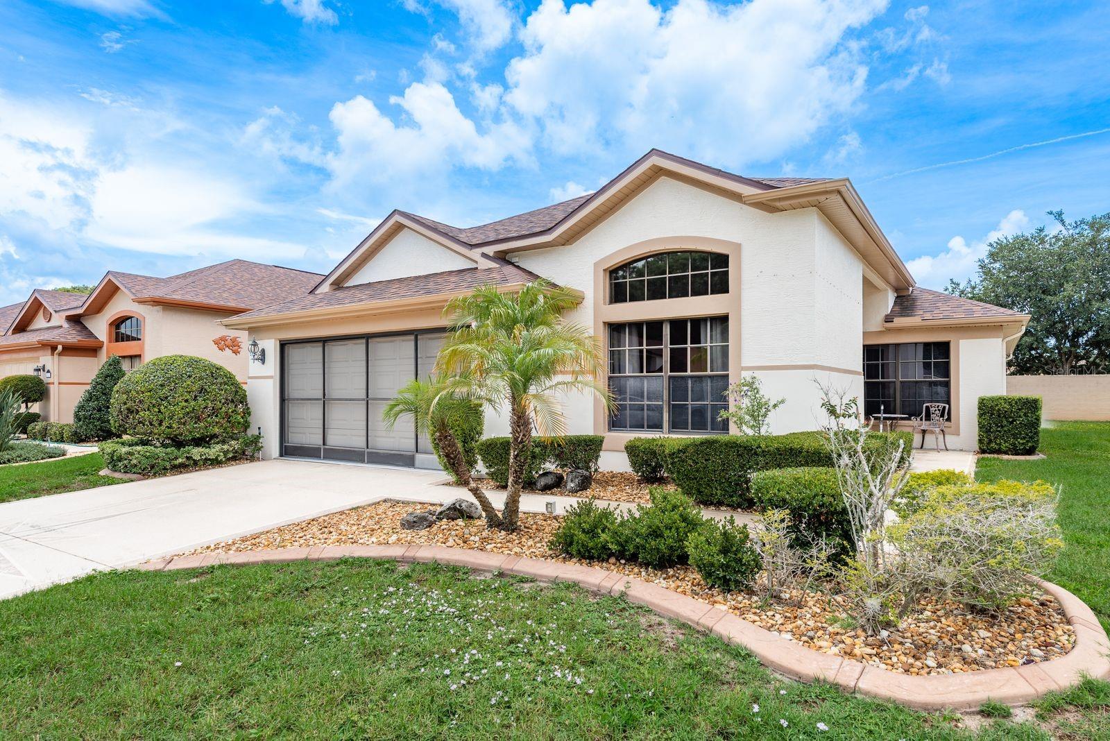 13825 Leroux Dr