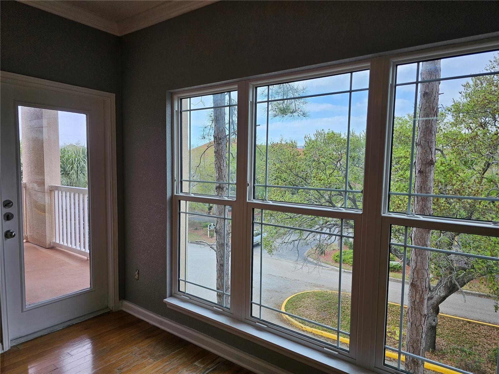1216 S Missouri Ave #202