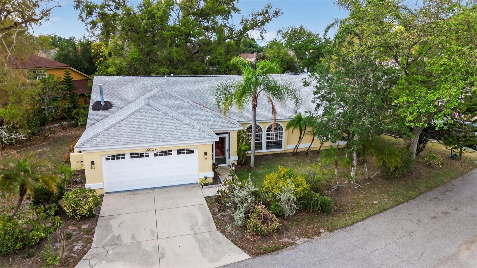 4667 Hamlets Grove Dr photo 1