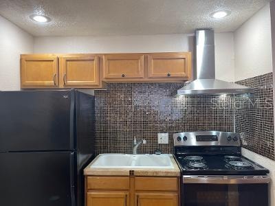 9105 W Hillsborough Ave #I104