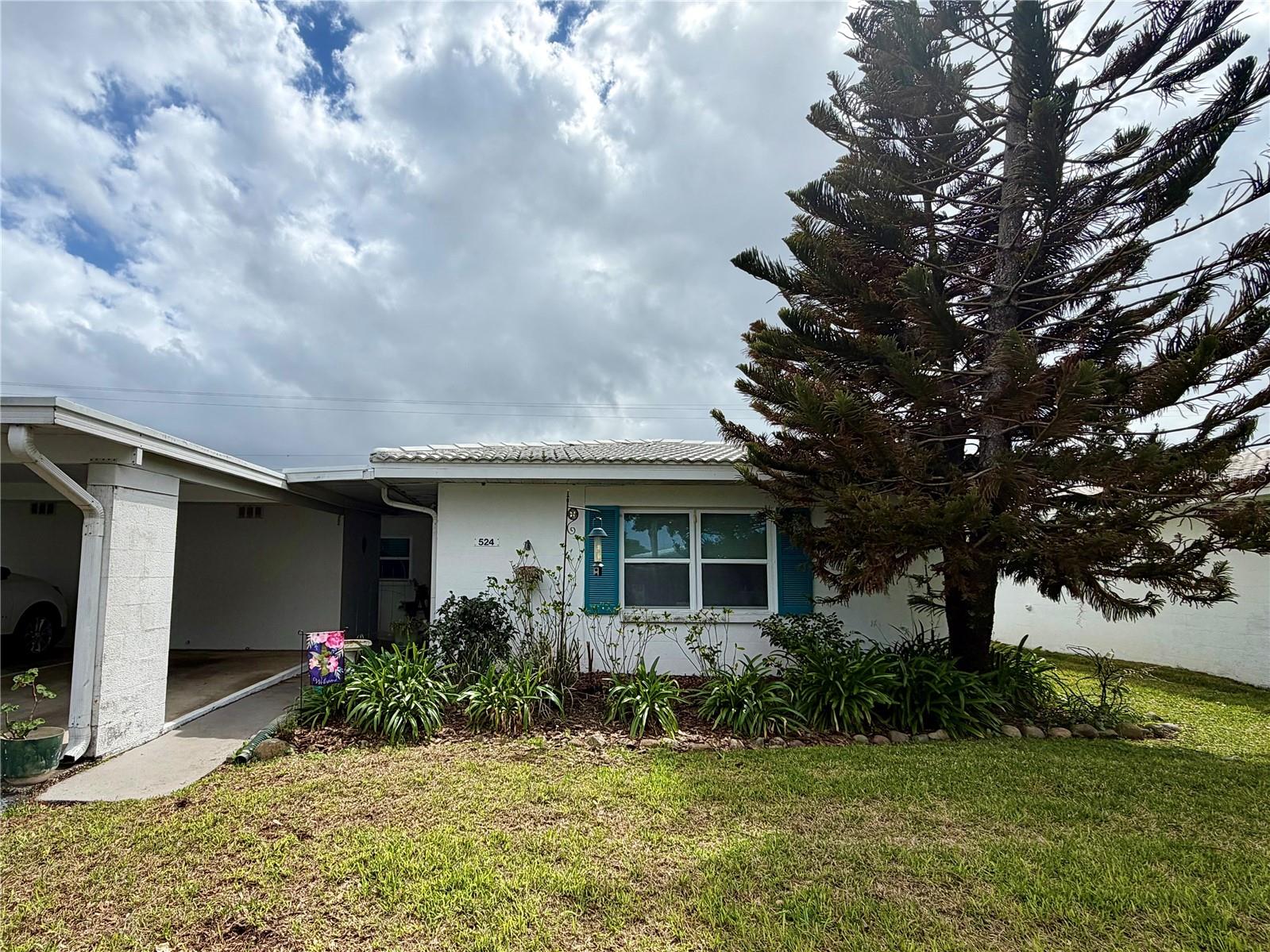 524 Cameo Dr photo 1