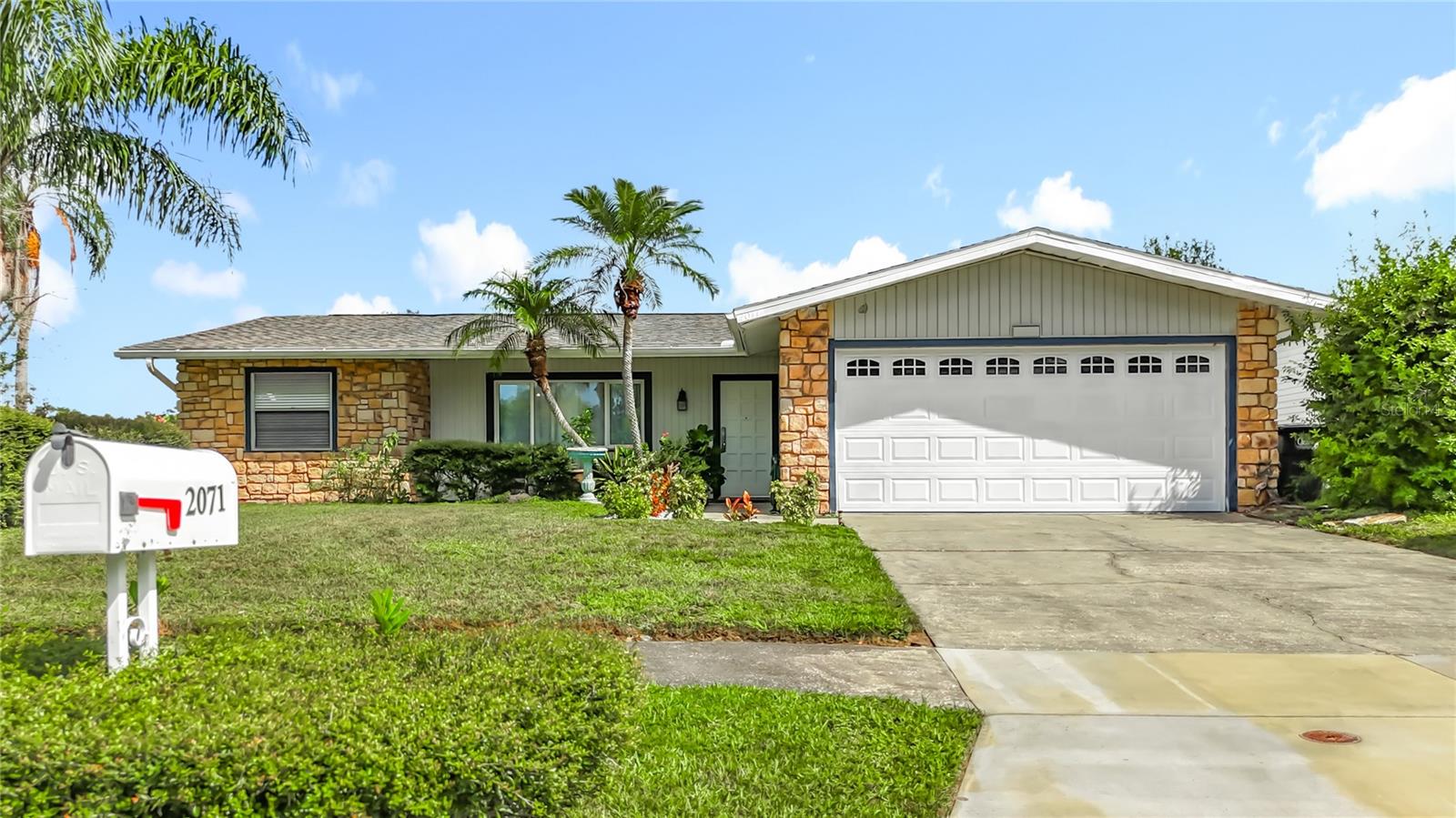 2071 Butternut Cir E photo 1