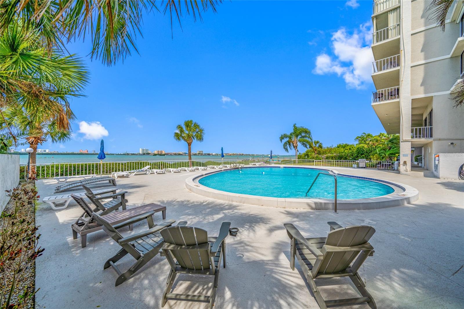 500 N Osceola Ave #810
