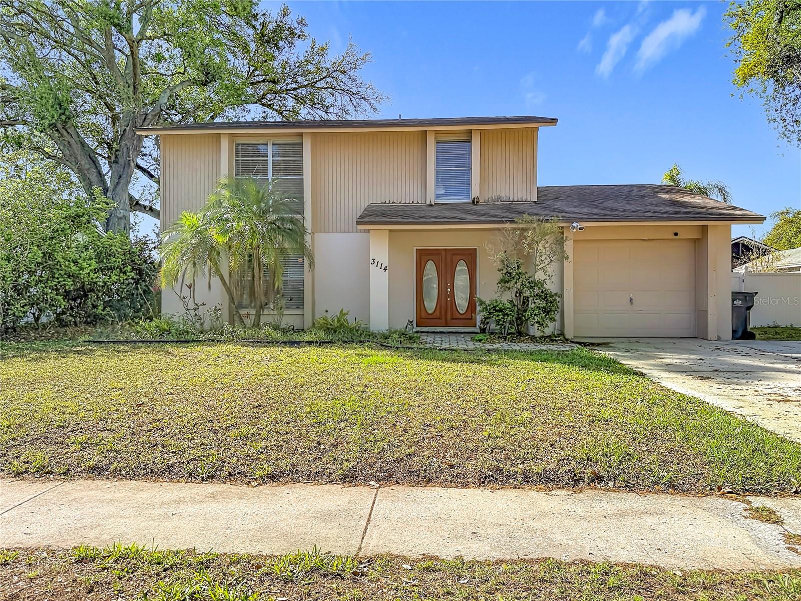 3114 W Paris St photo 1