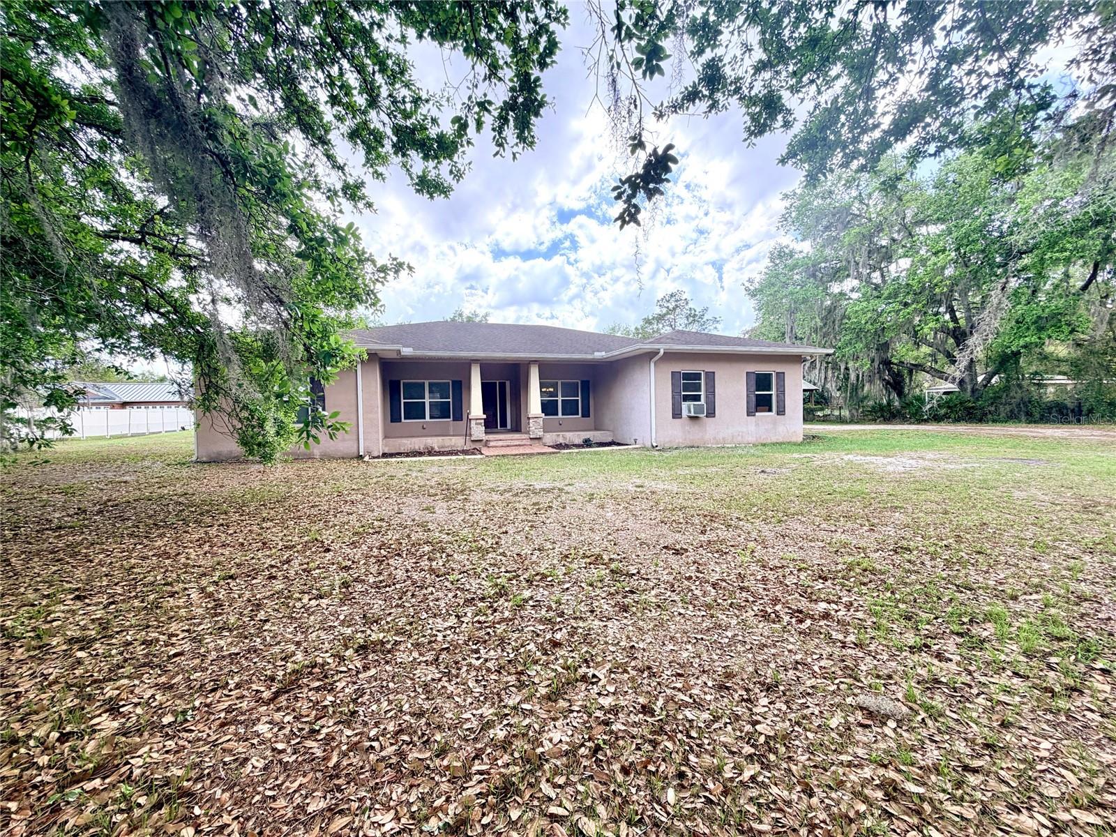 7001 W Dormany Rd photo 1