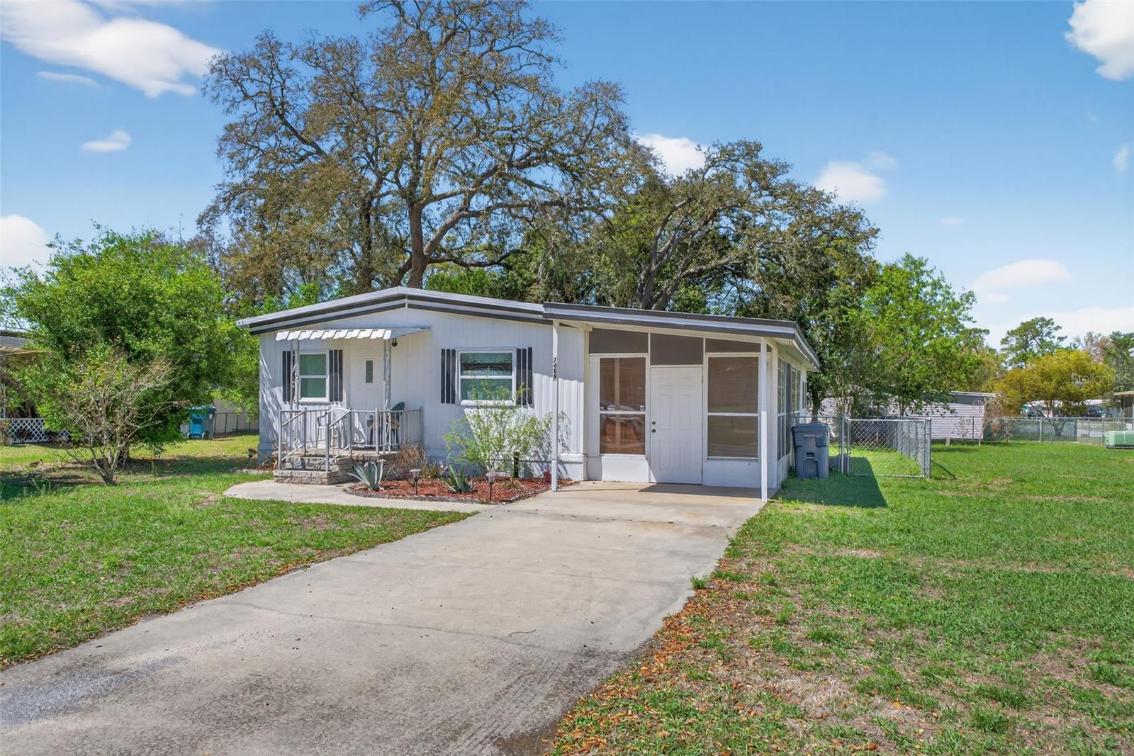 7489 Western Circle Dr