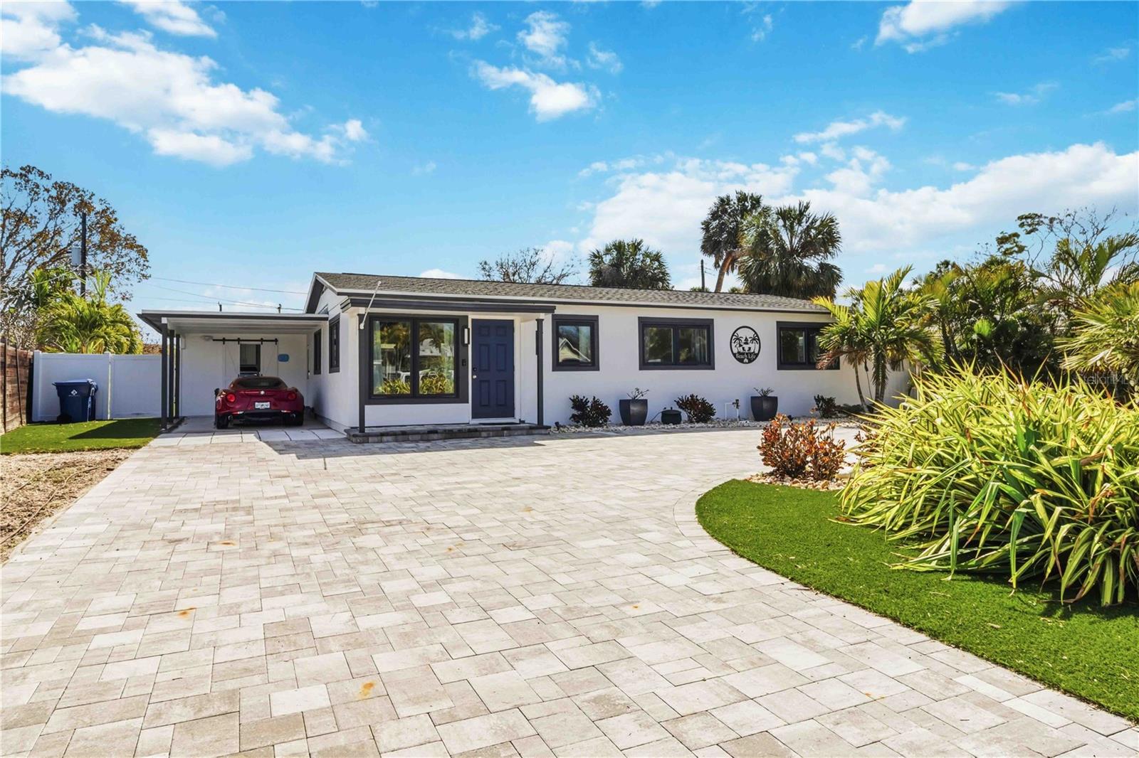 327 39th Ave photo 1