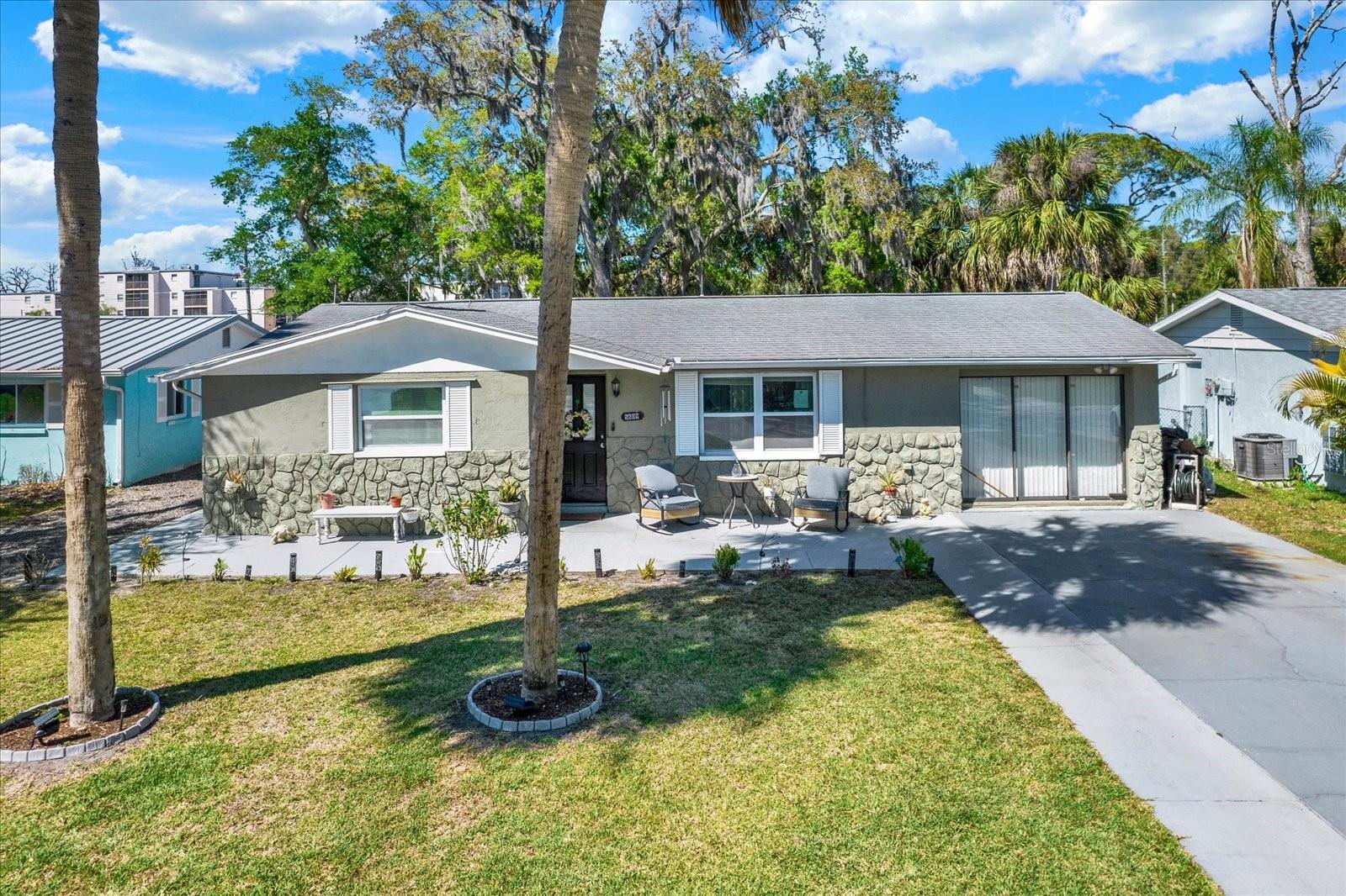 5609 Quist Dr