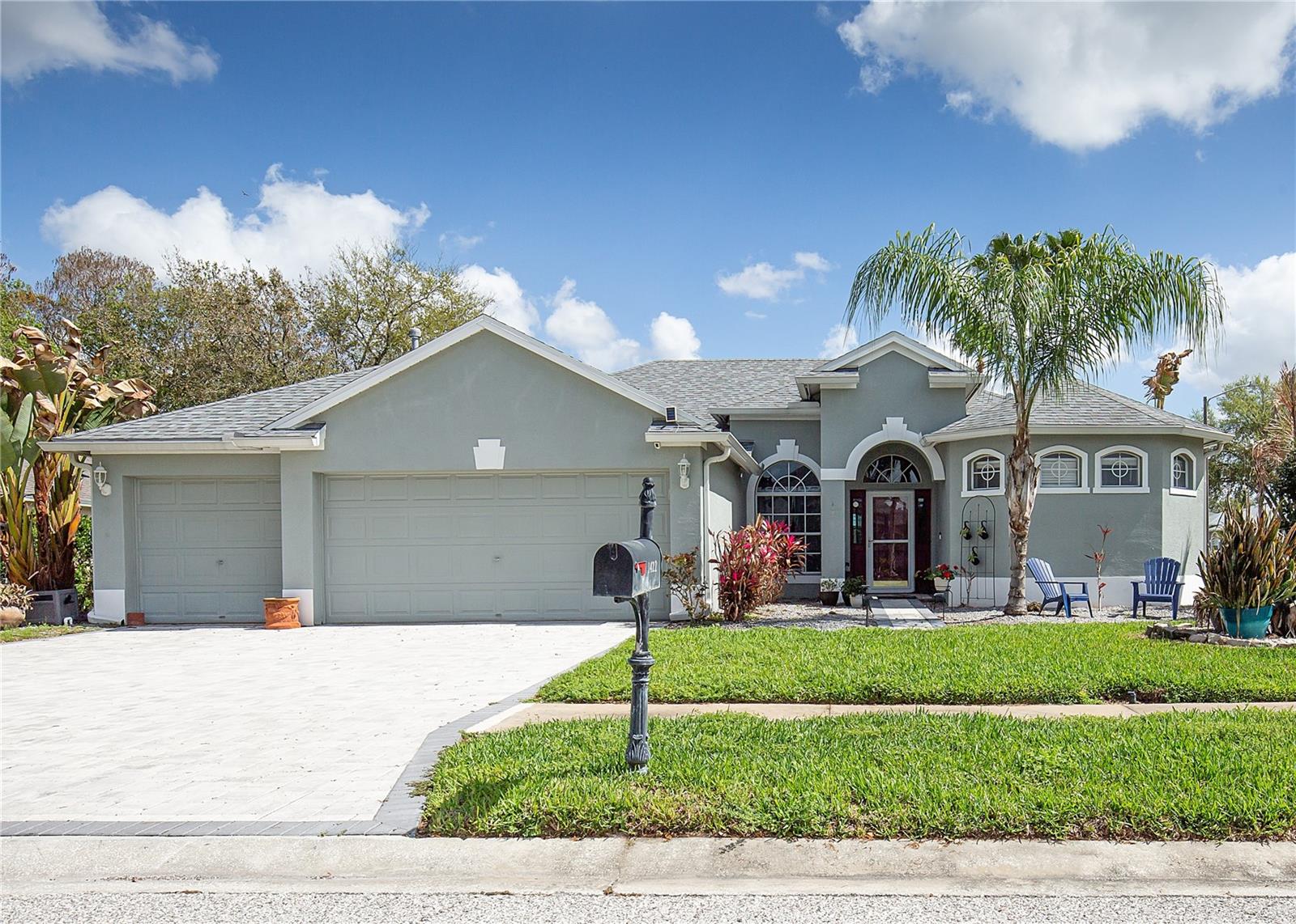 1422 Tawnyberry CT