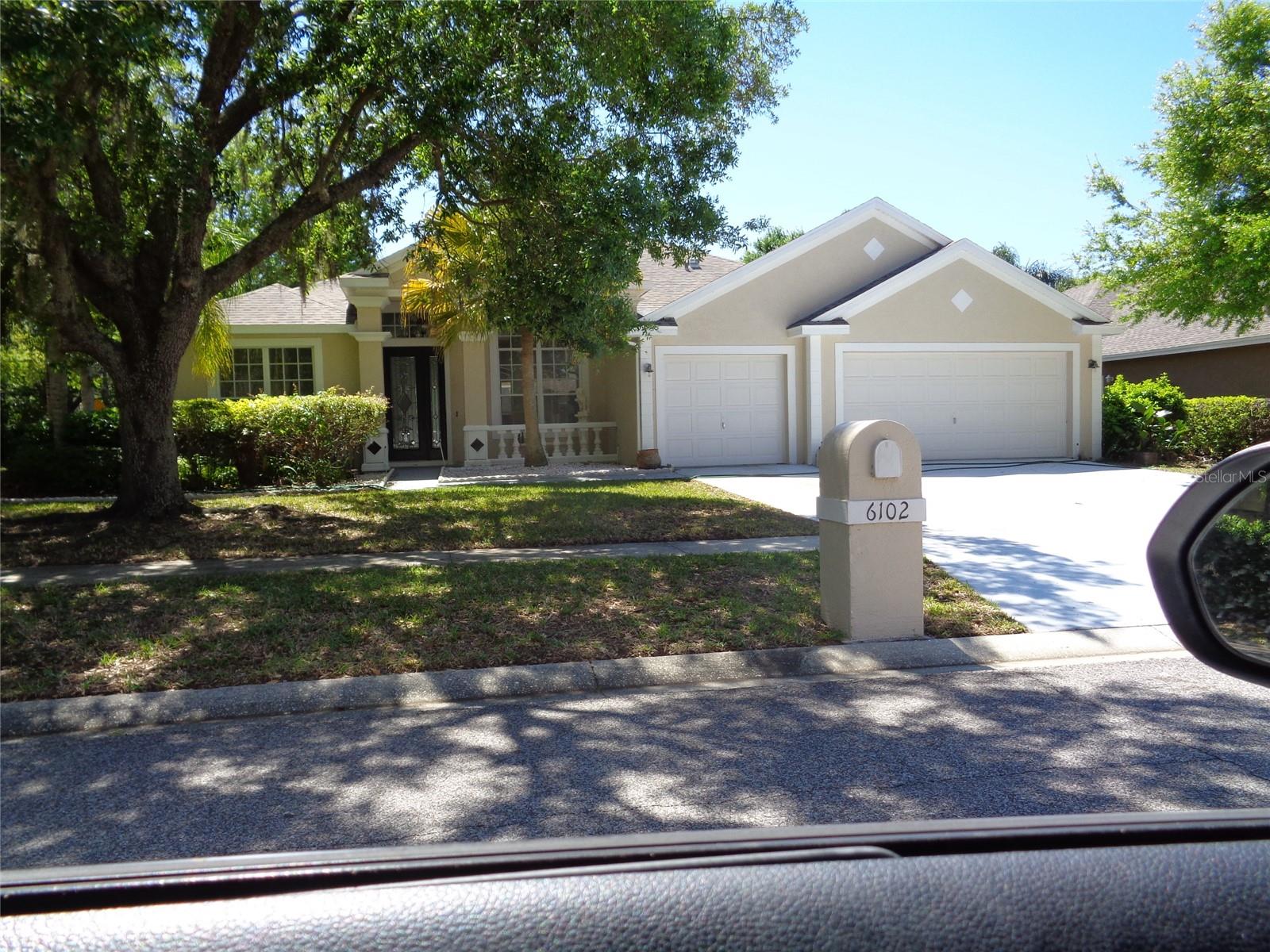 6102 Savoy Cir photo 1