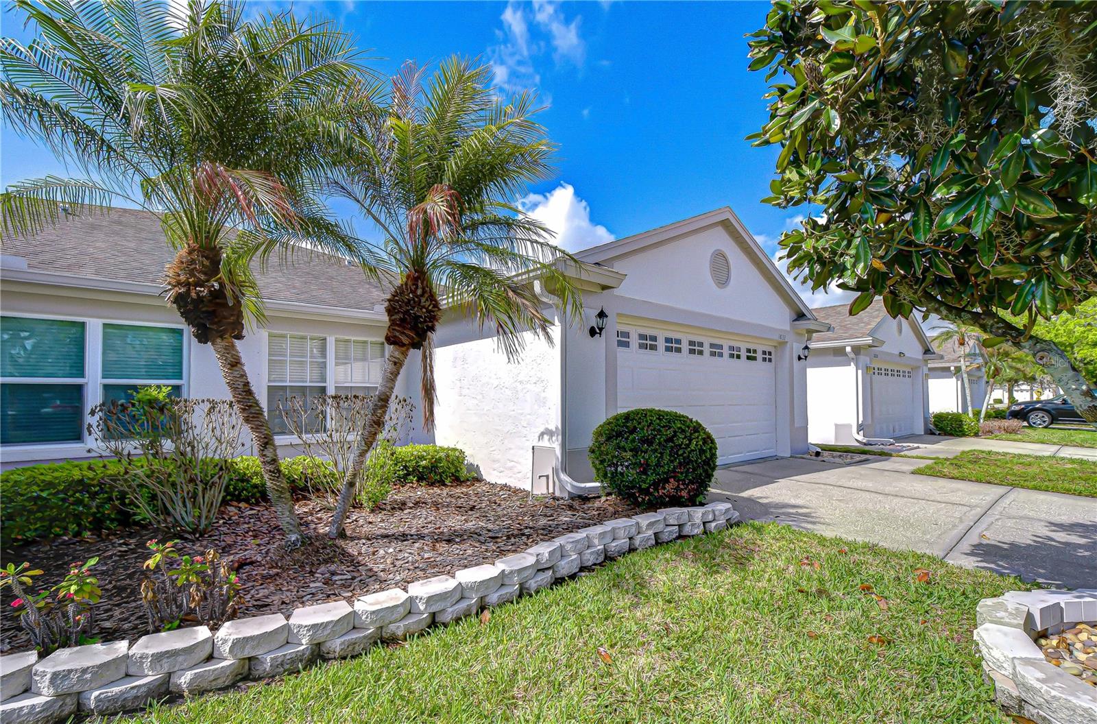 1832 Sassafras Dr