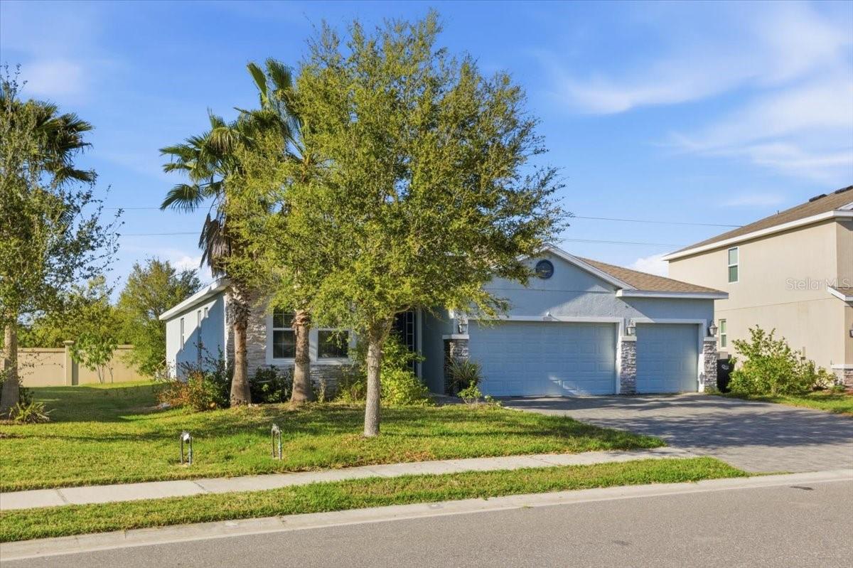 6702 Devesta Loop