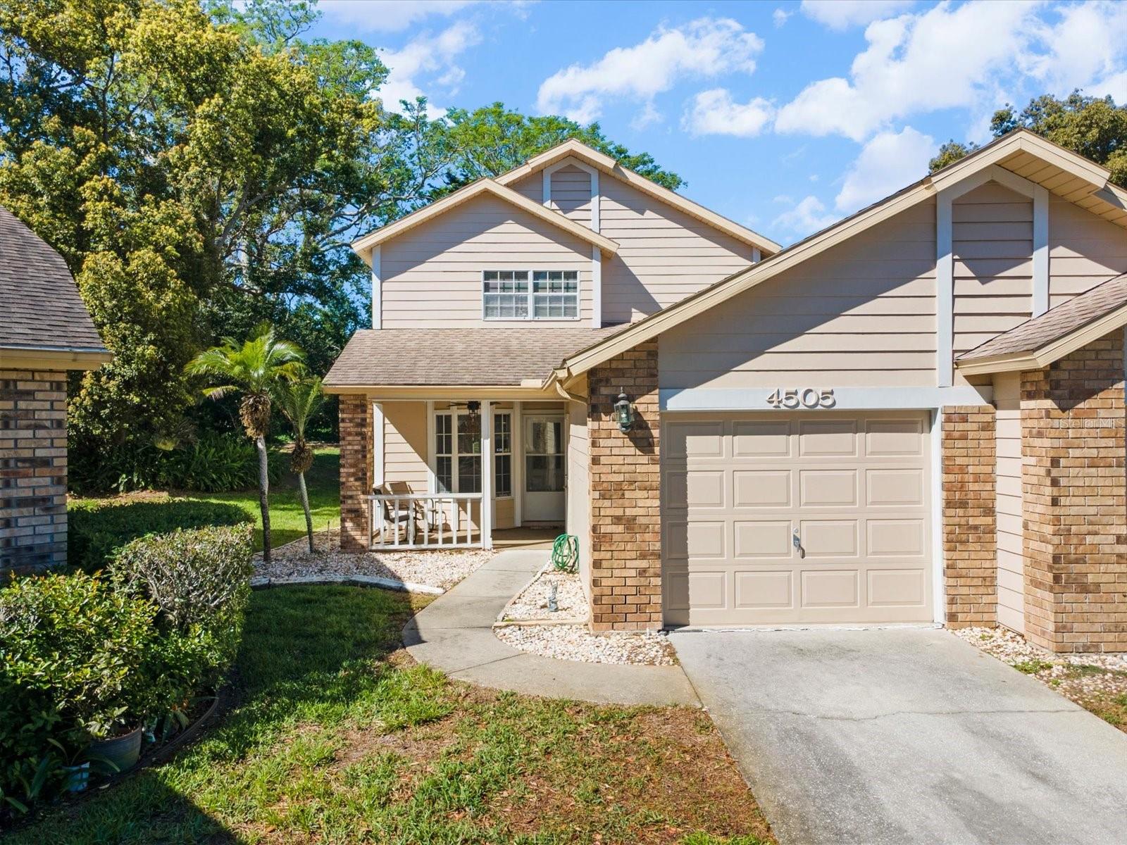 4505 Glen Hollow photo 1
