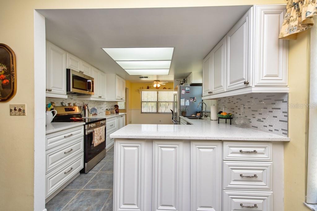 1605 Leland Dr