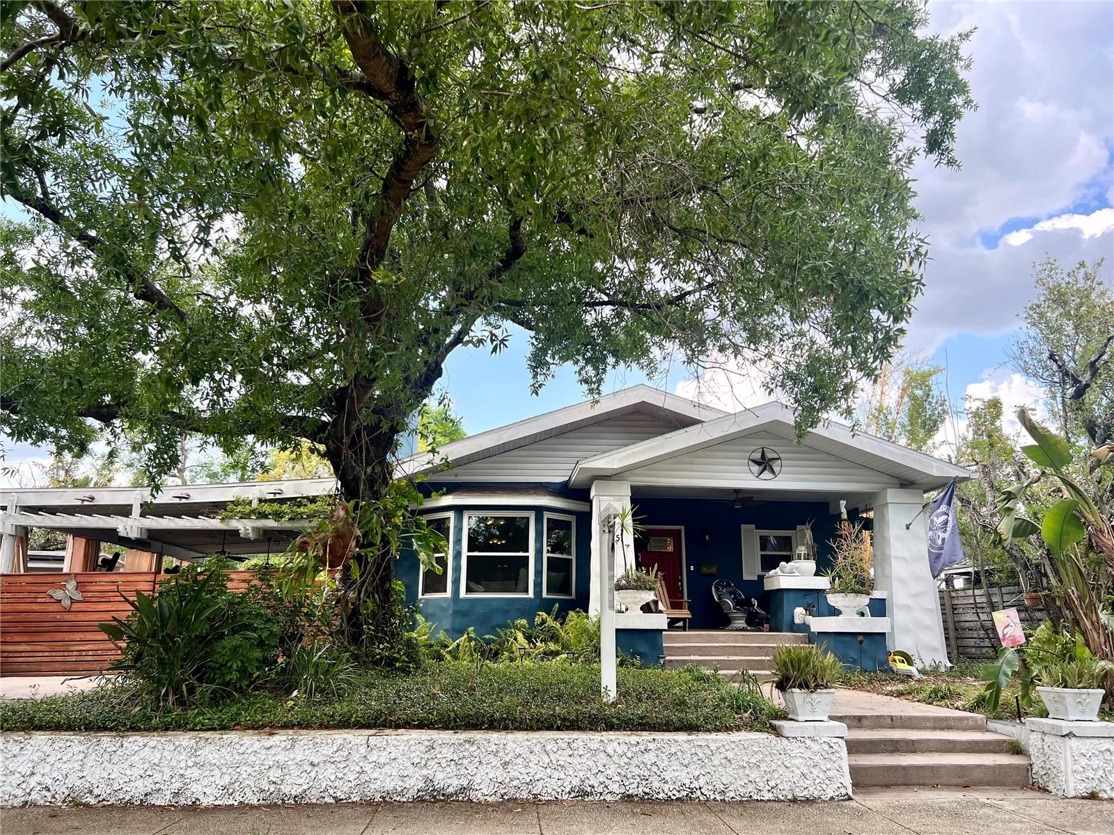 105 W Comanche Ave photo 1