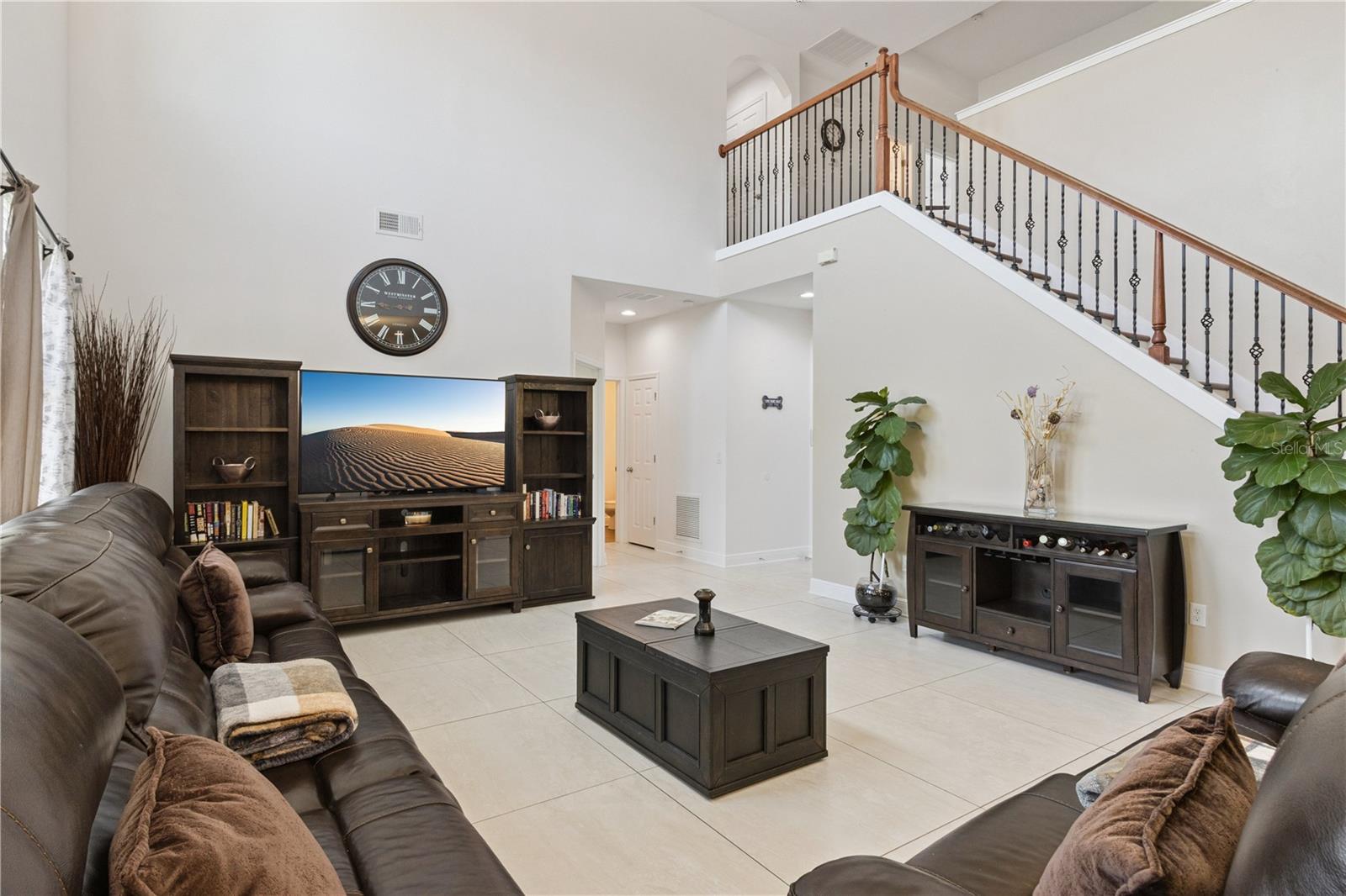3979 Sunset Lake Dr