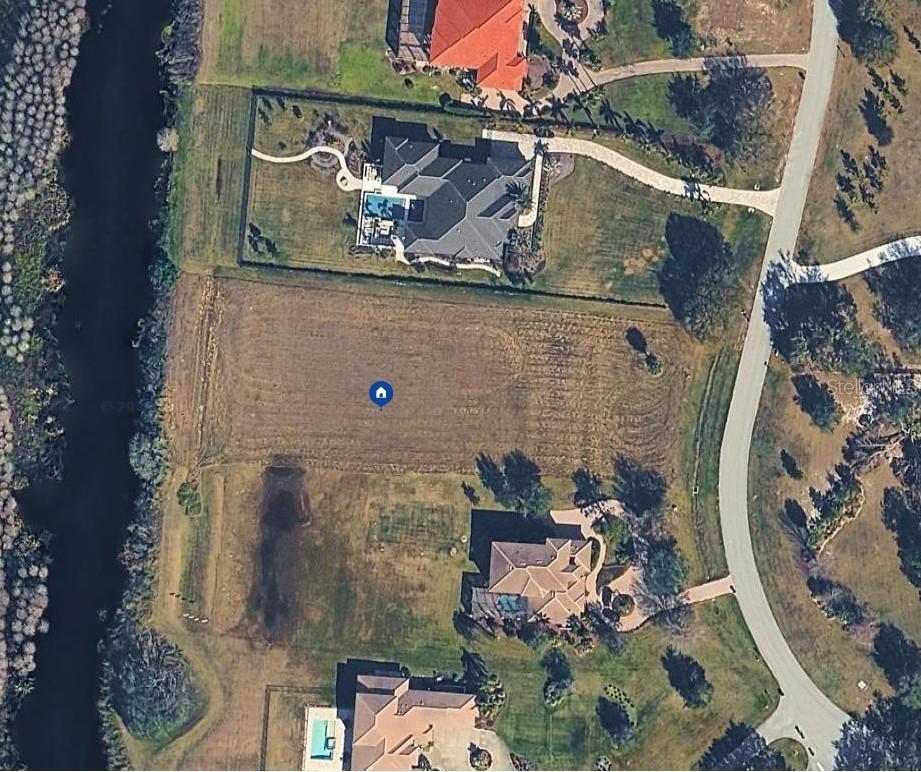 10525 Broadland Pass photo 1
