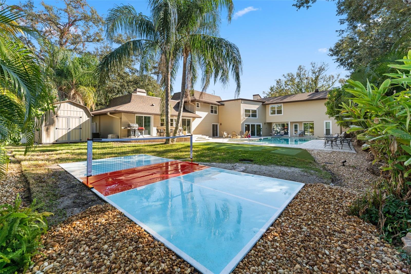 1584 Oak Lane
