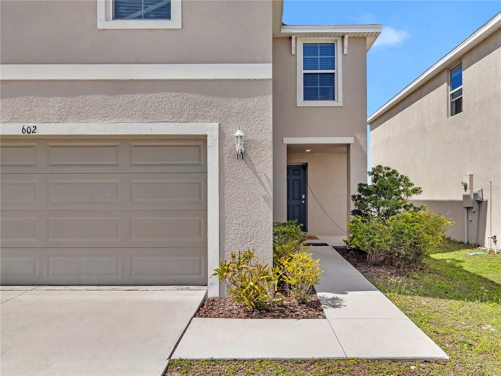 602 Olive Conch St