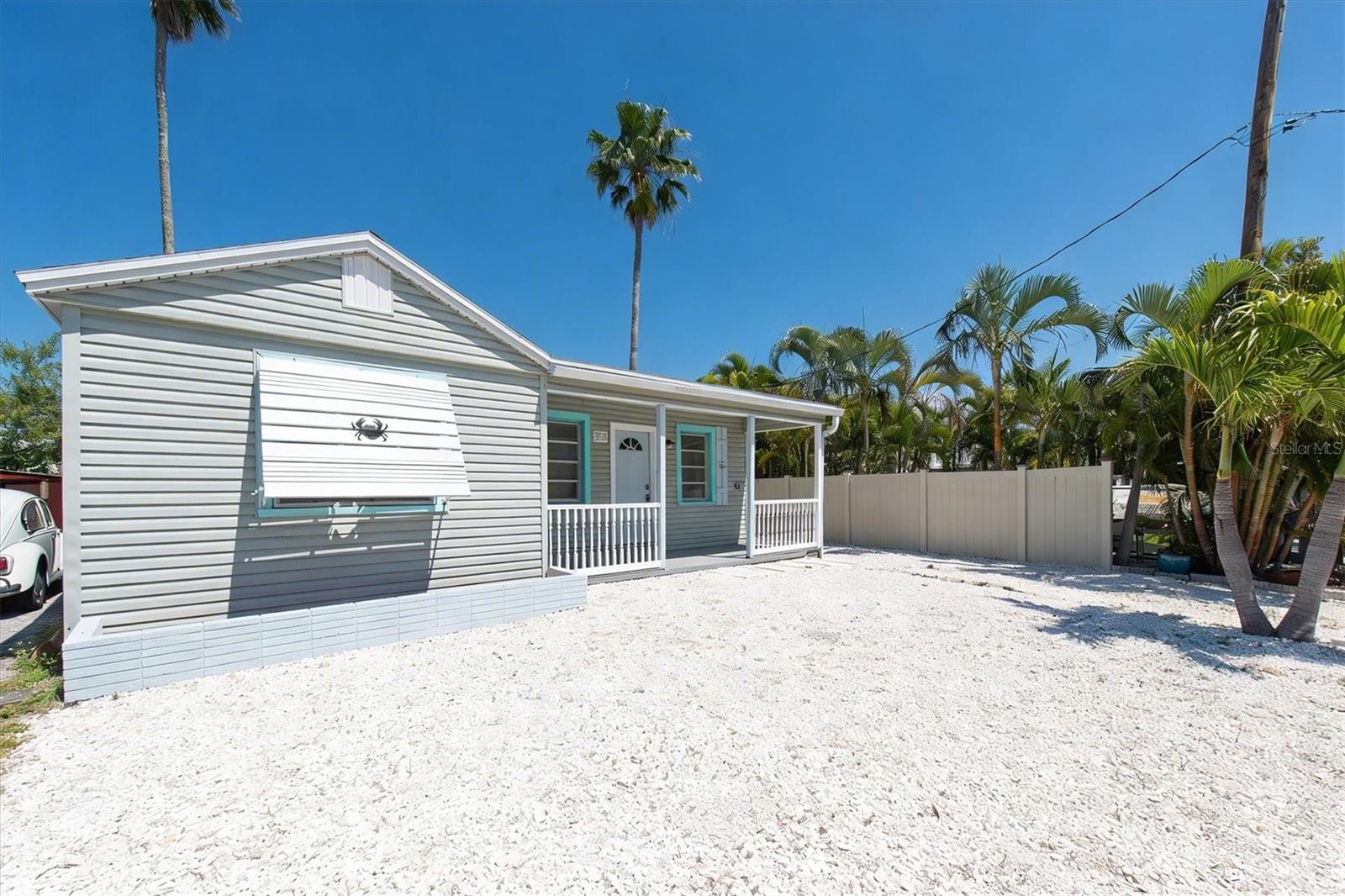 358 Boca Ciega Dr photo 1