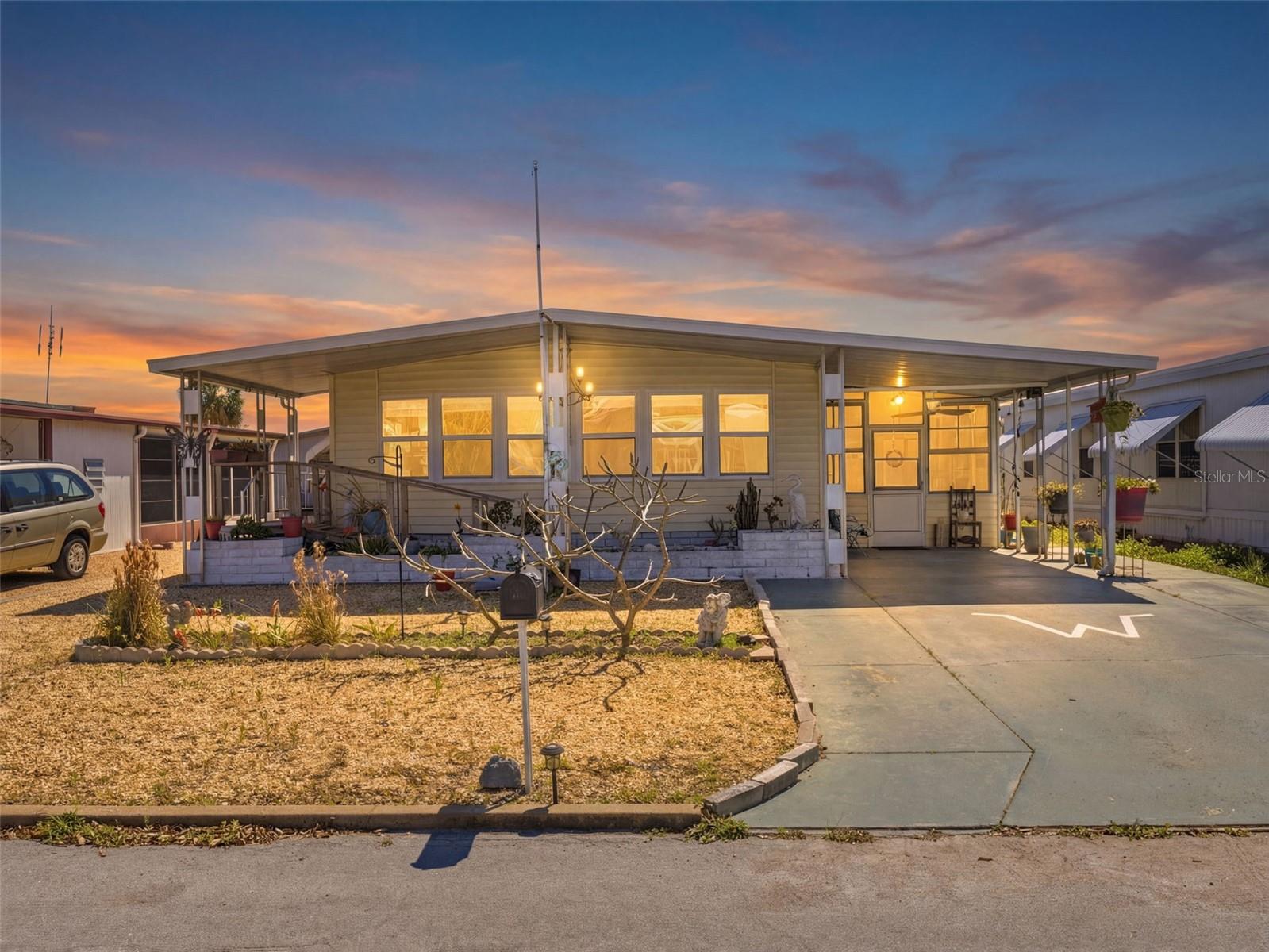 7402 Cascade Dr