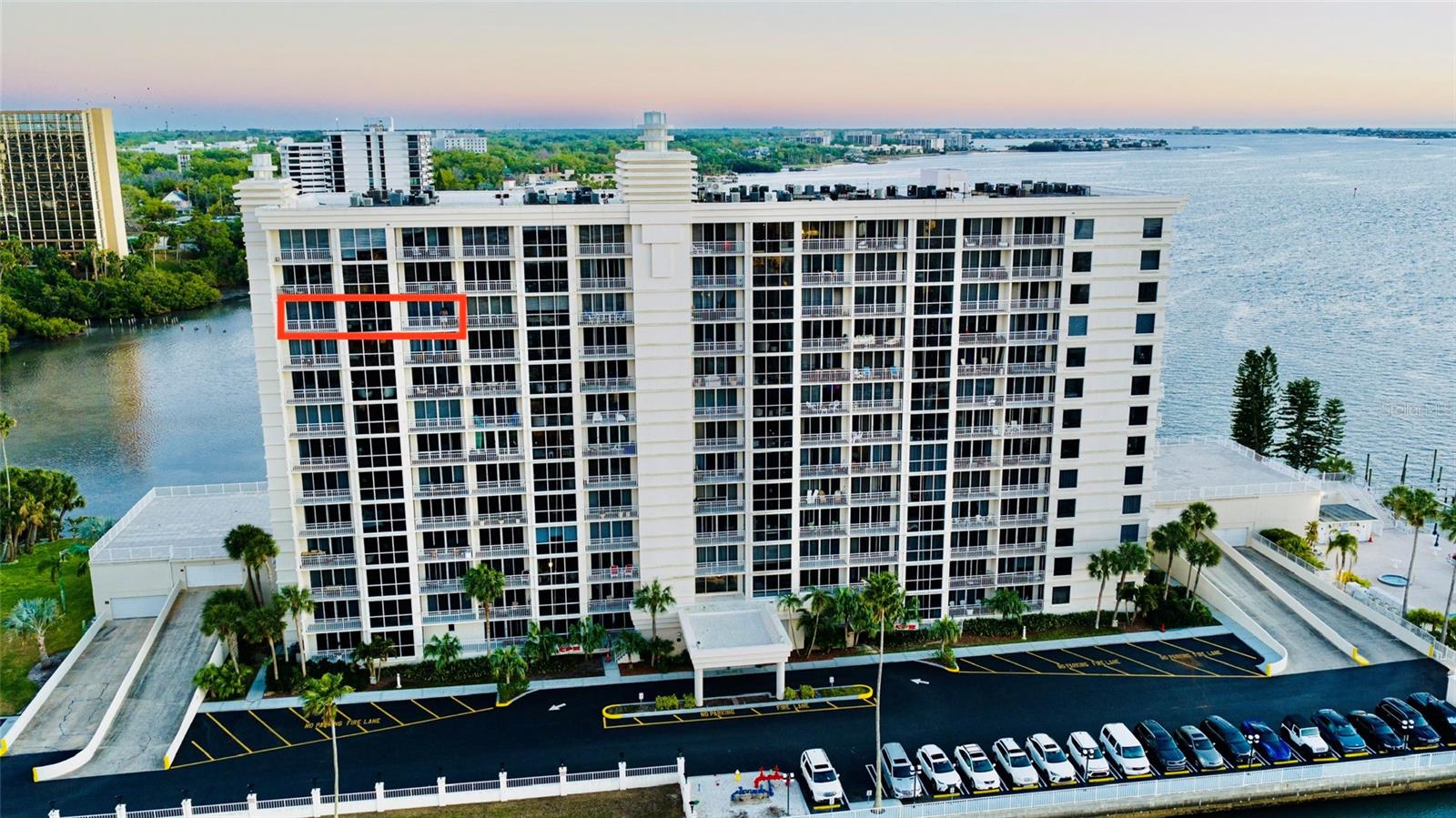 100 Pierce St #1102