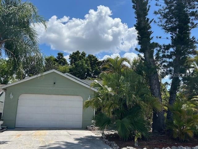 7715 33rd Ln E photo 1